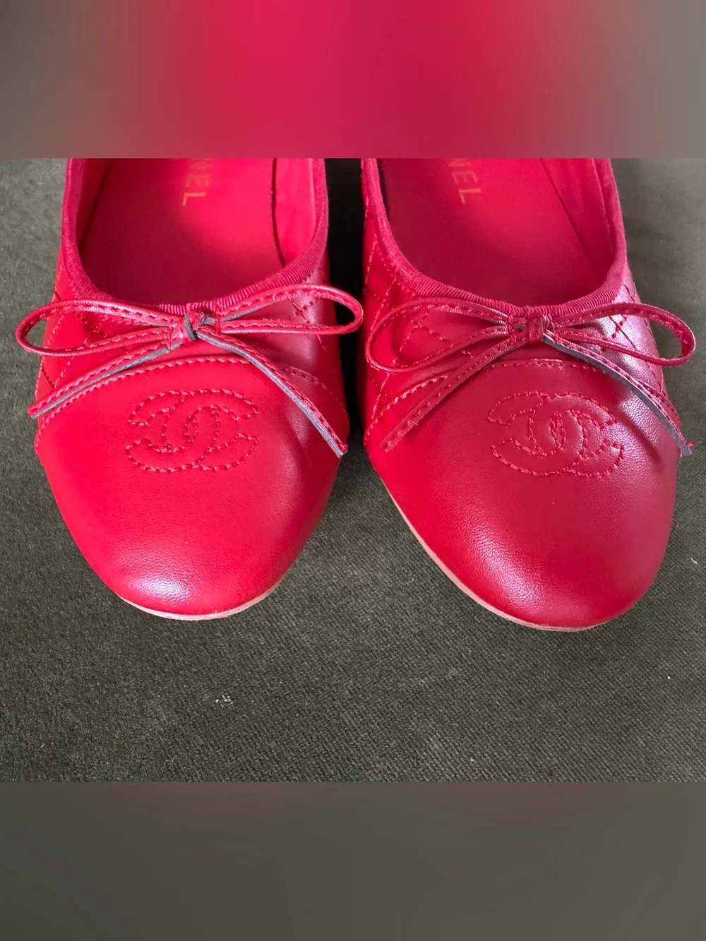 CHANEL Red Quilted Leather Ballet Flats with Bow